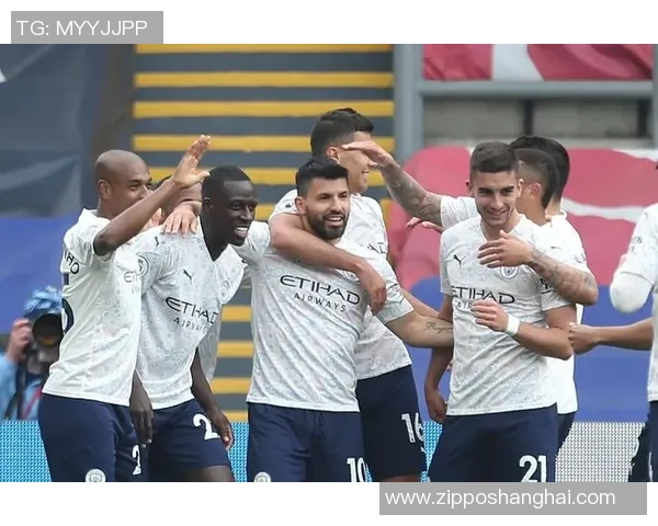 足总杯精彩对决国米与皇马战成平局帽子戏法引发全场热烈欢呼 足总杯精彩对决国米与皇马战成平局帽子戏法引发全场热烈欢呼