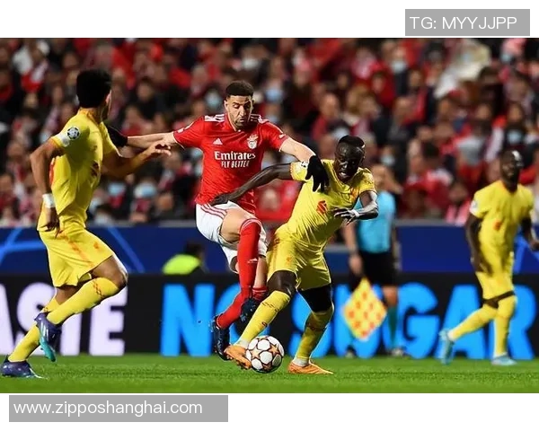 欧冠激战本菲卡与里昂战成平局神扑瞬间点燃全场气氛 欧冠激战本菲卡与里昂战成平局神扑瞬间点燃全场气氛